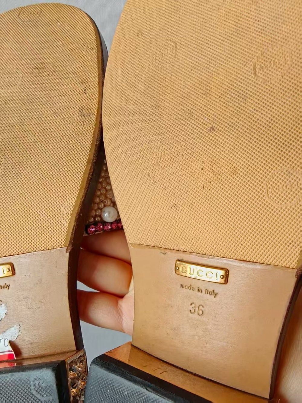 Gucci Multicolor Beaded Pearl Slide Sandals - Tan Base - Picture 3 of 3